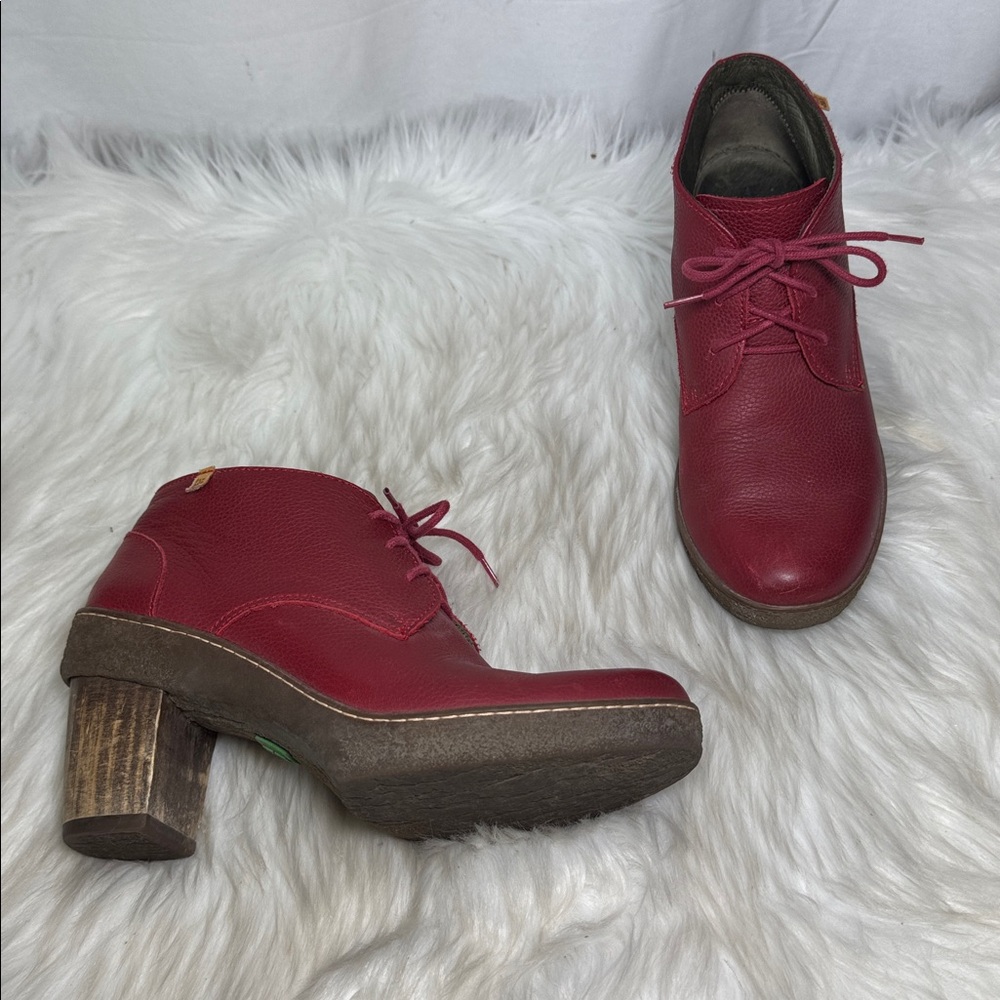El‎ Naturalista Rioja Red Leather Distressed Heel Ankle Boots Sz 37